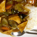 ayakapo's cooksnap of when they made 我が家の定番！小松菜と揚げ豆腐のカレー.