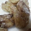 monfeel's cooksnap of when they made 簡単おやつ♪リンゴのフリッター.