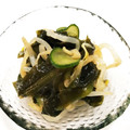 クックｕち's cooksnap of when they made わかめともやしときゅうりの酢の物.