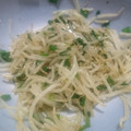 夢みるアラサー's cooksnap of when they made 簡単！もやしとにらのサラダ.