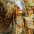 ろぜりん's cooksnap of when they made 【凍ったままで！】冷凍餃子の焼き方★.