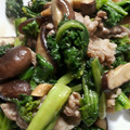 セナ☆せいちゃん's cooksnap of when they made 菜の花と牛肉のオイスター炒め.