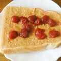iketa's cooksnap of when they made ピーナッツバターといちごジャムのトースト.