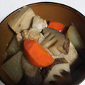 あっきー母's cooksnap of when they made 簡単♪鶏と根菜の煮物.