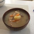 KAORU4649's cooksnap of when they made かつお節パックで本格だし！具だくさん豚汁.