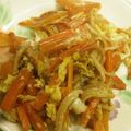 由芽15's cooksnap of when they made カニカマ人参シリシリ.