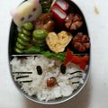 ピチョパン屋さん's cooksnap of when they made キティちゃん♪キャラ弁♪簡単.
