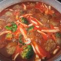 くろねこびびにゃん's cooksnap of when they made 簡単煮込みハンバーグ.