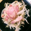 キャラメグ♪'s cooksnap of when they made ☆もやしのカリカリベーコンサラダ☆.