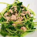 クックGD2MZX☆'s cooksnap of when they made 簡単すぎる 豆苗とツナのマヨ炒め.