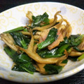 めろんぐまん's cooksnap of when they made ちょっと中華風♪舞茸とニラの炒め物.