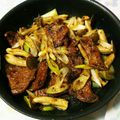 ★jing★'s cooksnap of when they made しっとりやわらか✩牛レバー炒め。豚でも★.