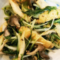 クック5CIXCP☆'s cooksnap of when they made さっと一品★水菜と油揚げのマヨネーズ炒め.