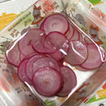 クーモモ's cooksnap of when they made 鮮やかな赤！赤大根の超簡単甘酢漬けだよ！.
