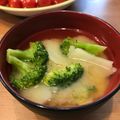 フォーおじょ's cooksnap of when they made 美味しいんだよ！ブロッコリーのお味噌汁.