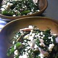 かっちゃん☆ママ's cooksnap of when they made 春菊・豆腐・ベーコンの炒め物.