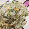 Ms.たんぽぽ's cooksnap of when they made 香味ペーストで簡単！玄米レタスチャーハン.