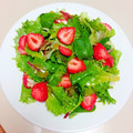 ゆずゆ〜's cooksnap of when they made いちごとほうれん草のサラダ.
