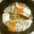 白いぐれーぷ's cooksnap of when they made トマトと味噌の出会い～秋野菜のけんちん汁.