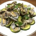 ままばなな1020's cooksnap of when they made 失敗なし！ズッキーニとアサリのワイン蒸し.