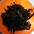 クックYM7C15☆'s cooksnap of when they made 昆布とおかかの佃煮.