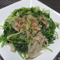 ジョングレ's cooksnap of when they made 栄養そのまま★豆苗とえのきのお浸し.