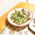 komutatata's cooksnap of when they made オクラとえのきととろろ昆布のスープ.