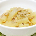 ＊ROKO＊'s cooksnap of when they made じんわりなごむ☆ツナと細切り大根の煮もの.