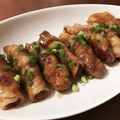 ☆ちぃぱっぱ☆'s cooksnap of when they made 甘酢タレがご飯に合う！りんごの肉巻き☆.