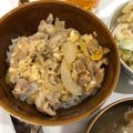 そうたん♡こうたん's cooksnap of when they made 簡単！美味しい！すぐできる豚玉チーズ丼.