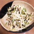 genyamama's cooksnap of when they made 材料３つ！簡単すぎ？やみつき大根サラダ.