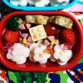 こともみ's cooksnap of when they made キャラ弁☆赤いウィンナーのお花☆お弁当☆.