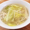 ねこねこさーん's cooksnap of when they made キャベツとえのきの味噌汁.