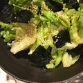 ☆hironon☆'s cooksnap of when they made ＊レタスと海苔のごまごまサラダ＊.
