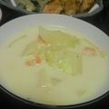 Y.O's cooksnap of when they made 白菜たっぷり♪海老と白菜の豆乳煮.