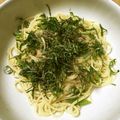 まったりFE's cooksnap of when they made 簡単♪玉ねぎ×ツナ♡にんにくパスタ.