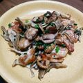 麻's cooksnap of when they made 鶏とキノコのマヨポン酢炒め.