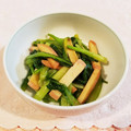 Richland☆Y's cooksnap of when they made 残り物の蒲鉾を簡単に小松菜と炒めました.