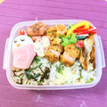 komutatata's cooksnap of when they made にわとり…さん…朝ですよ…いや朝だよね….