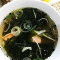 kana叶's cooksnap of when they made 速攻完成！かにかまとワカメの中華風スープ.