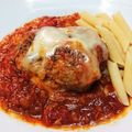 cocoりえ's cooksnap of when they made 我が家の♪イタリアンハンバーグ.