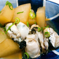 マダムカフェ♡'s cooksnap of when they made 大根と牡蠣の煮物.