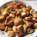 Ｍatu☆Music's cooksnap of when they made 簡単♥鶏肉と厚揚げの焼き煮（弁当に☆）.