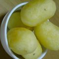 よしリンゴＣＰ's cooksnap of when they made とろ～りチーズ入り★じゃがいものいももち.