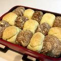 クックU15LII☆'s cooksnap of when they made ホットケーキミックスで！おばけちぎりパン.