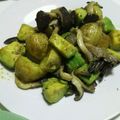 まくまくうちこ's cooksnap of when they made Theつまみ！アボカド舞茸芋のバター炒め.