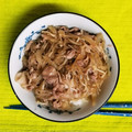 此方彼方's cooksnap of when they made 豚肉とえのきの甘辛丼.