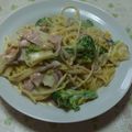 広島みかん's cooksnap of when they made 濃厚♡舞茸とレタスのチーズクリームパスタ.