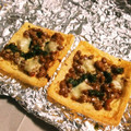 ぷっにぷに's cooksnap of when they made あと一品やおつまみにいかが♪油揚げピザ.
