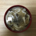 かおり♡♡♡'s cooksnap of when they made ＊がごめとろろ昆布としめじのみそ汁＊.